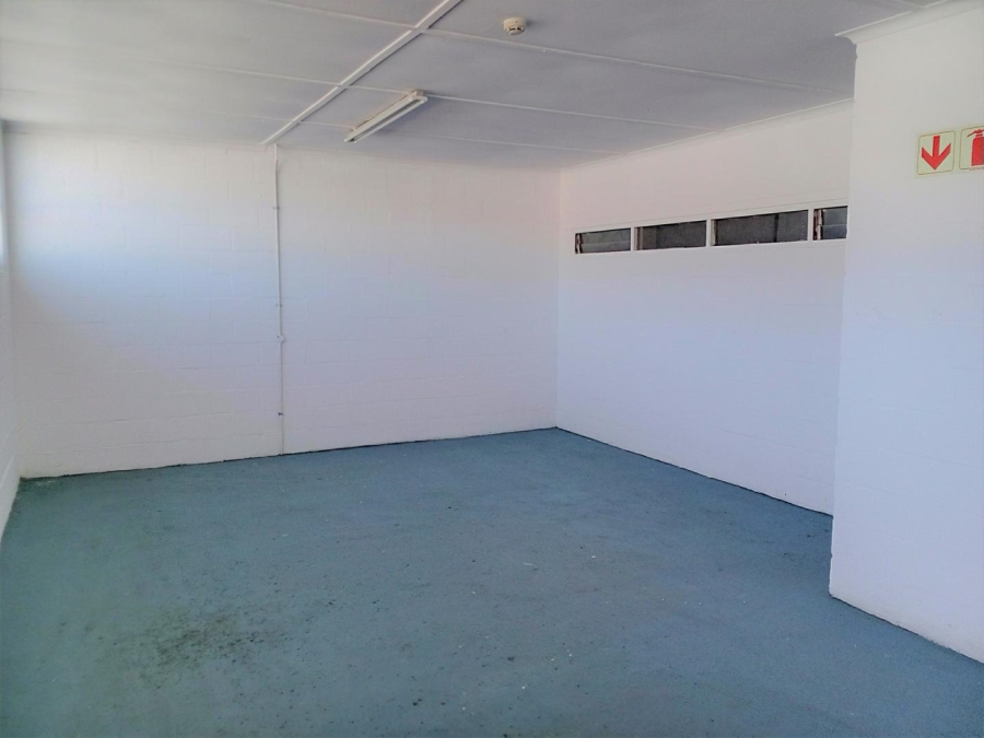 To Let commercial Property for Rent in Retreat Western Cape